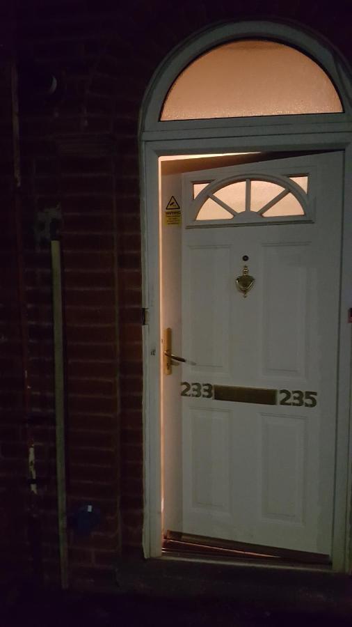 Splendid 4Bedrooms Shared Home Manchester Dış mekan fotoğraf