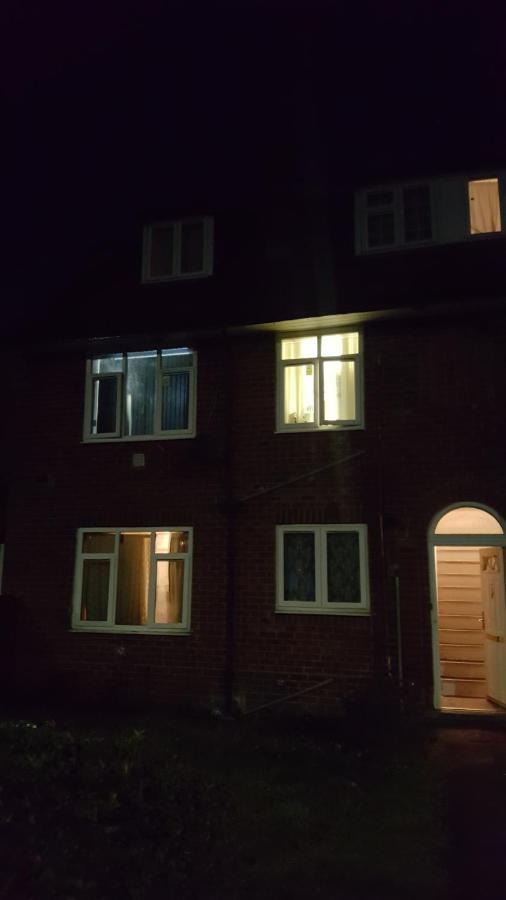Splendid 4Bedrooms Shared Home Manchester Dış mekan fotoğraf